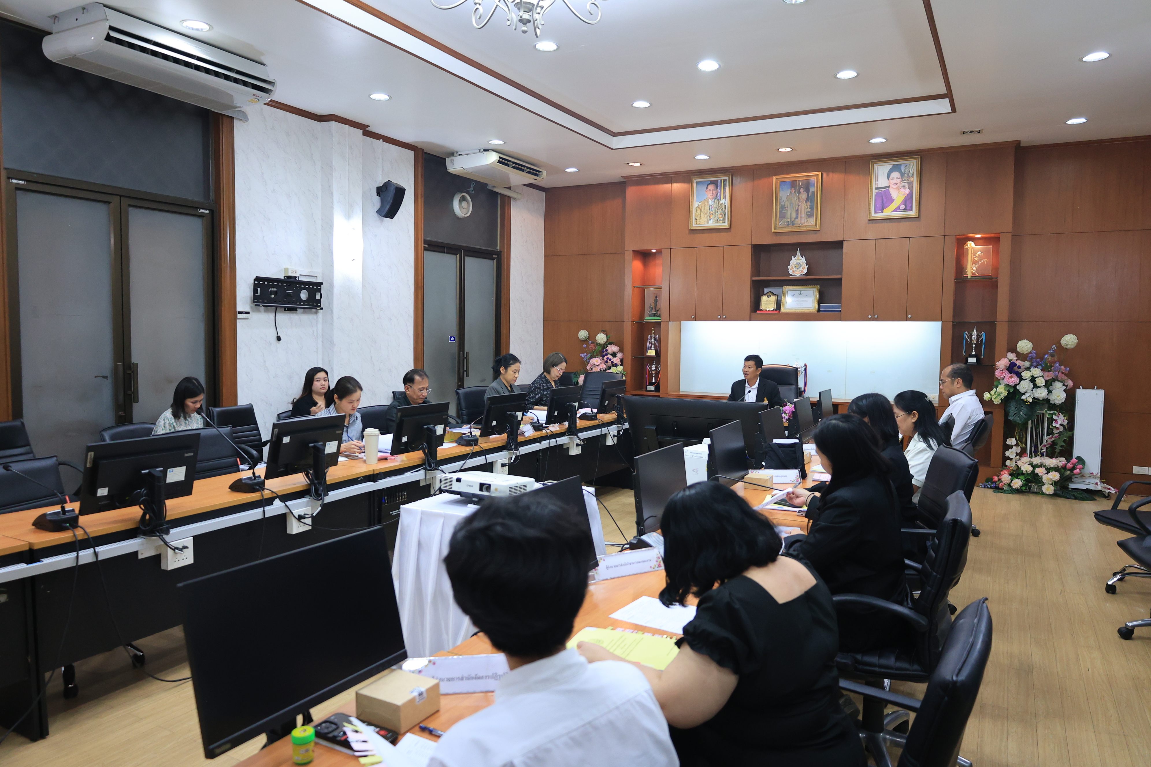 title - ส.ป.ก. ประชุมคณะกรรมการกลั่นกรองผลการประเมินประสิทธิภาพและประสิทธิผลการปฏิบัติงานของลูกจ้างประจำ ส.ป.ก. ส่วนกลาง
